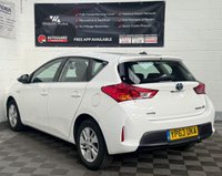 USED 2013 63 TOYOTA AURIS 1.8 VVT-h Icon Hatchback 5dr Petrol Hybrid CVT Euro 5 (s/s) (136 ps) 
