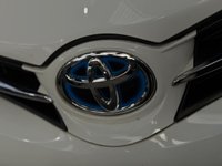 USED 2013 63 TOYOTA AURIS 1.8 VVT-h Icon Hatchback 5dr Petrol Hybrid CVT Euro 5 (s/s) (136 ps) 