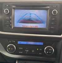 USED 2013 63 TOYOTA AURIS 1.8 VVT-h Icon Hatchback 5dr Petrol Hybrid CVT Euro 5 (s/s) (136 ps) 