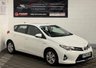 USED 2013 63 TOYOTA AURIS 1.8 VVT-h Icon Hatchback 5dr Petrol Hybrid CVT Euro 5 (s/s) (136 ps) 