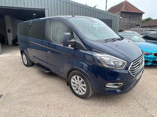 View our FORD TOURNEO CUSTOM