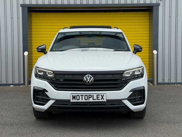 View our VOLKSWAGEN TOUAREG