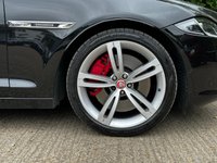 USED 2016 16 JAGUAR XJR 5.0 V8 Saloon 4dr Petrol Auto Euro 6 (s/s) (550 ps) One Former Keeper + FSH