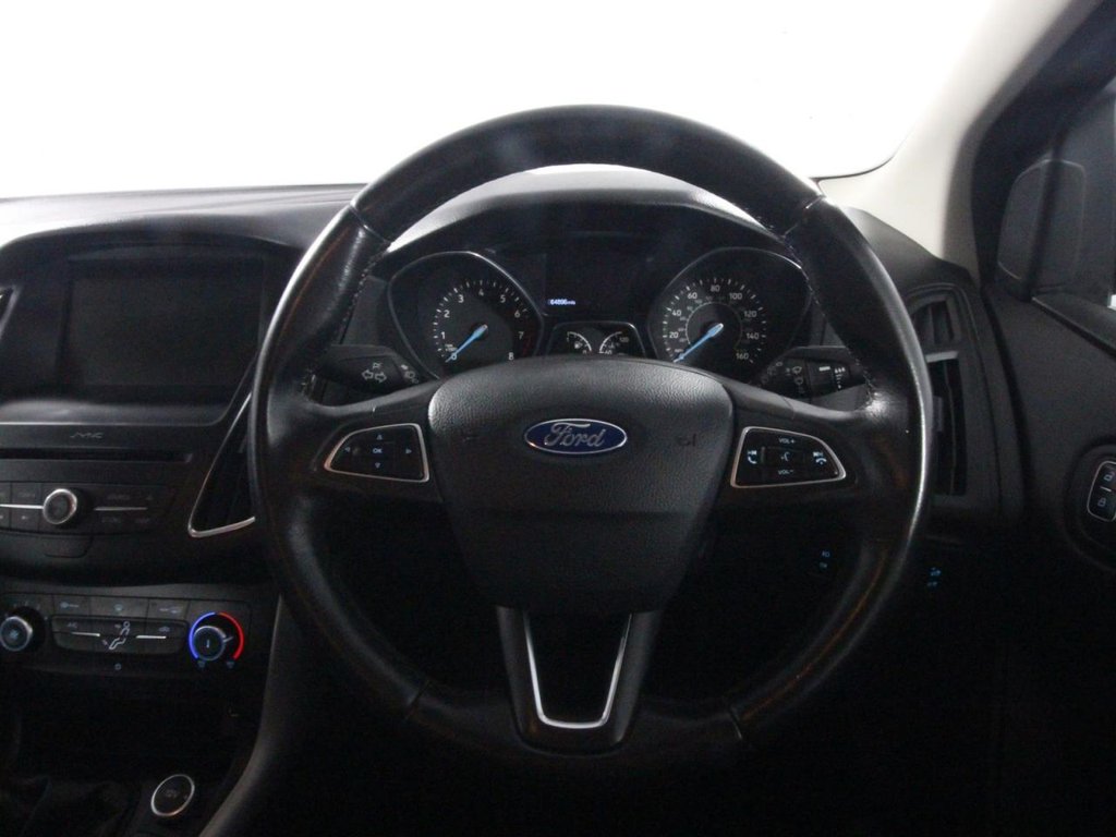 USED 2015 65 FORD FOCUS 1.0T EcoBoost Zetec Hatchback 5dr Petrol Manual Euro 6 (s/s) (125 ps) 