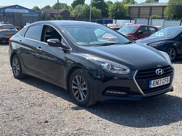 View our Hyundai I40 range