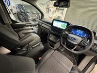 USED 2025 75 FORD TRANSIT CUSTOM Vdub Custom 2.5 320 Duratec 11.8kWh Limited Crew Van Petrol Plug-in Hybrid Auto L1 Euro 6 (232 ps) &pound;7212 of Ford optional extras