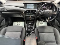 USED 2016 16 INFINITI Q30 1.5d Premium Hatchback 5dr Diesel Manual Euro 6 (s/s) (109 ps) 