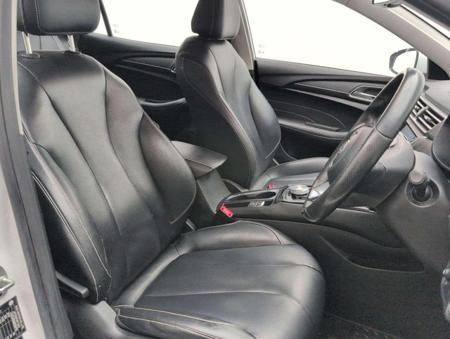 USED 2022 22 MG 5 MG5 Exclusive EV 5dr CLICK+COLLECT / HOME DELIVERY