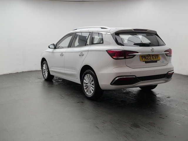 USED 2022 22 MG 5 MG5 Exclusive EV 5dr CLICK+COLLECT / HOME DELIVERY