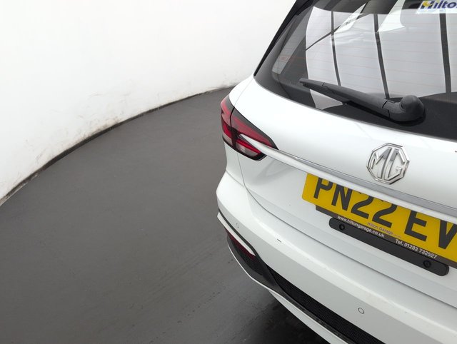 USED 2022 22 MG 5 MG5 Exclusive EV 5dr CLICK+COLLECT / HOME DELIVERY