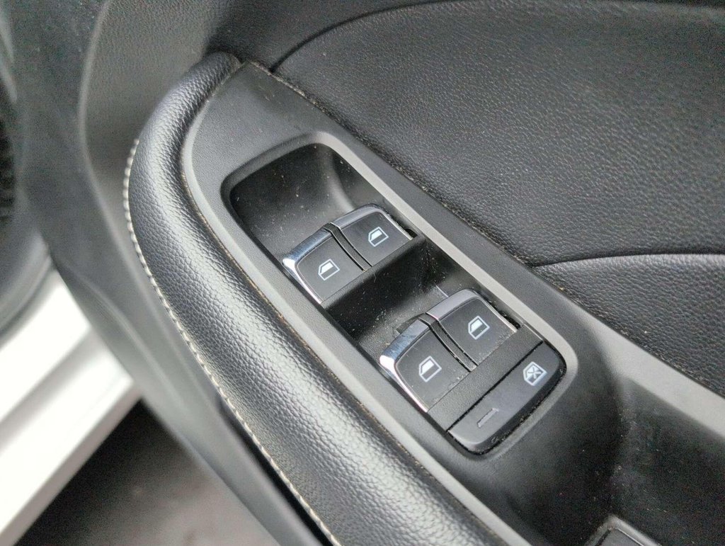 Used 2022 22 MG 5 MG5 Exclusive EV 5dr CLICK+COLLECT / HOME DELIVERY