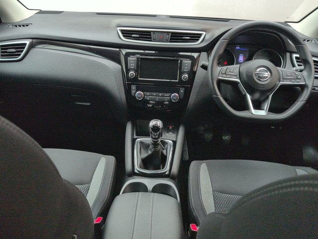USED 2019 19 NISSAN QASHQAI 1.3 Qashqai Acenta Premium DiG-T 5dr CLICK+COLLECT / HOME DELIVERY