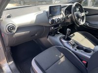 USED 2020 20 NISSAN JUKE 1.0 DIG-T N-Connecta SUV 5dr Petrol Manual Euro 6 (s/s) (117 ps) - APPLE CAR PLAY - F/S/H - SAT NAV - REVERSE CAMERA - BLUETOOTH - P/SENSORS - CRUISE - DAB RADIO