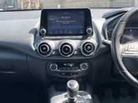 USED 2020 20 NISSAN JUKE 1.0 DIG-T N-Connecta SUV 5dr Petrol Manual Euro 6 (s/s) (117 ps) - APPLE CAR PLAY - F/S/H - SAT NAV - REVERSE CAMERA - BLUETOOTH - P/SENSORS - CRUISE - DAB RADIO