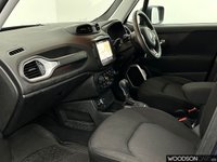 USED 2021 21 JEEP RENEGADE 1.3 GSE T4 Longitude SUV 5dr Petrol DDCT Euro 6 (s/s) (150 ps) Apple Car Play / Sat Nav / DAB Radio / Bluetooth / Rear Parking Sensors