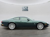 USED 2004 04 JAGUAR XK8 COUPE 4.2 Coupe 2dr Petrol Automatic (284 g/km, 300 bhp) 