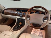 USED 2004 04 JAGUAR XK8 COUPE 4.2 Coupe 2dr Petrol Automatic (284 g/km, 300 bhp) 