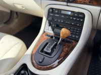 USED 2004 04 JAGUAR XK8 COUPE 4.2 Coupe 2dr Petrol Automatic (284 g/km, 300 bhp) 