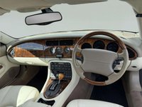 USED 2004 04 JAGUAR XK8 COUPE 4.2 Coupe 2dr Petrol Automatic (284 g/km, 300 bhp) 