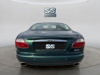USED 2004 04 JAGUAR XK8 COUPE 4.2 Coupe 2dr Petrol Automatic (284 g/km, 300 bhp) 