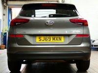 USED 2019 69 HYUNDAI TUCSON 1.6 GDi SE Nav SUV 5dr Petrol Manual Euro 6 (s/s) (132 ps) SAT NAV REAR CAMERA CRUISE CONTROL BLUETOOTH PARKING SENSORS 2 OWNERS 5 HYUNDAI SERVICE TO 32K MILES WARRANTY