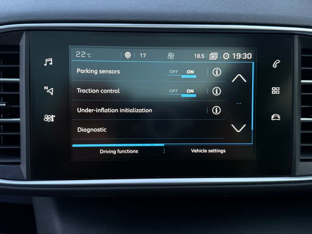 USED 2017 67 PEUGEOT 308 1.2 PureTech GT Line Hatchback 5dr Petrol EAT Euro 6 (s/s) (130 ps) PAN ROOF+APPLE CARPLAY+R/CAMERA+NAV