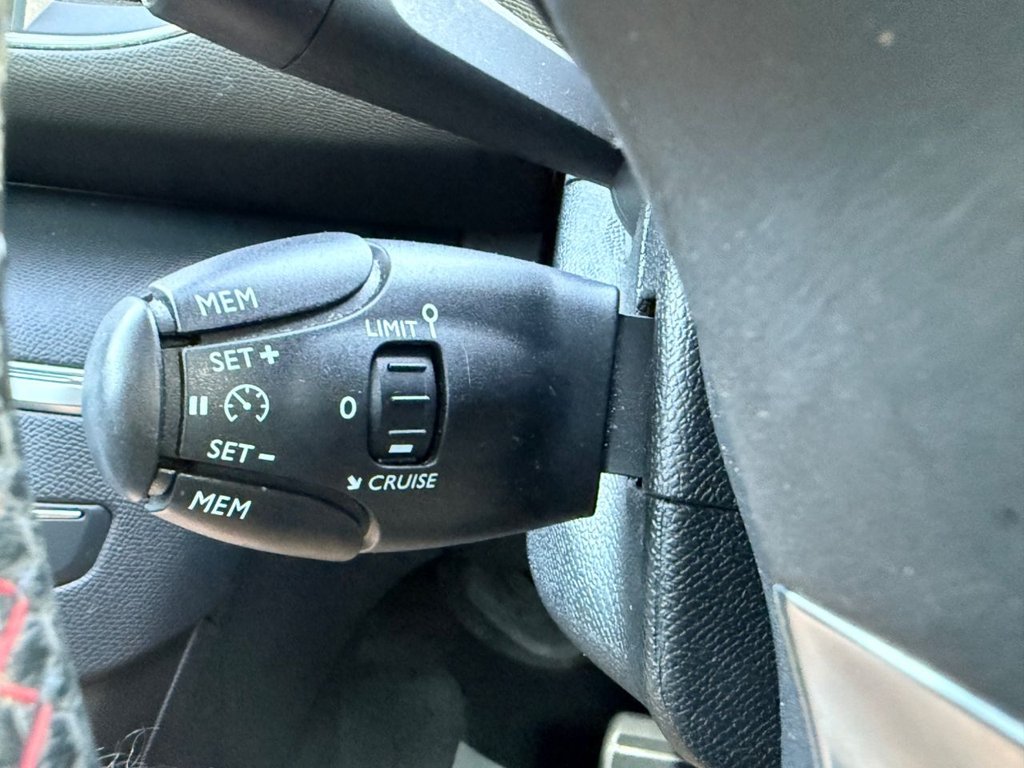 USED 2017 67 PEUGEOT 308 1.2 PureTech GT Line Hatchback 5dr Petrol EAT Euro 6 (s/s) (130 ps) PAN ROOF+APPLE CARPLAY+R/CAMERA+NAV