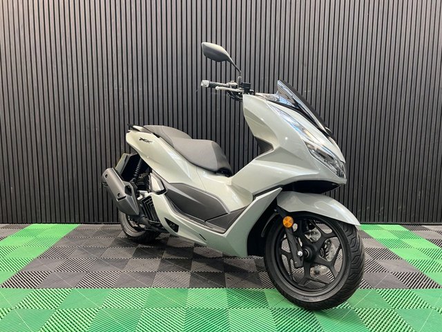 View our HONDA PCX125