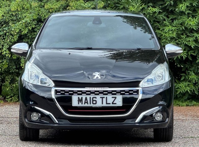 View our PEUGEOT 208