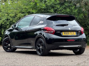 View our PEUGEOT 208