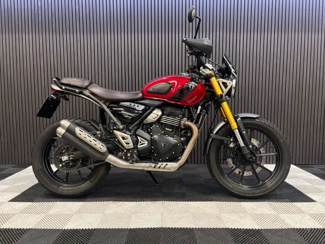 View our TRIUMPH Scrambler 400 X