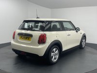 USED 2019 19 MINI HATCH 1.5 One Classic Hatchback 3dr Petrol Steptronic Euro 6 (s/s) (102 ps) EXCELLENT HISTORY + BLUETOOTH