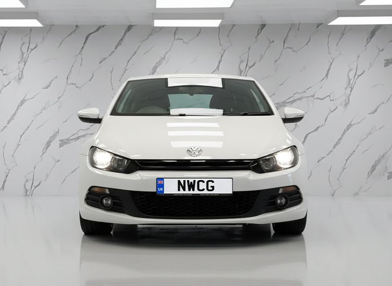 2012 Volkswagen Scirocco in white — photo 2 of 19