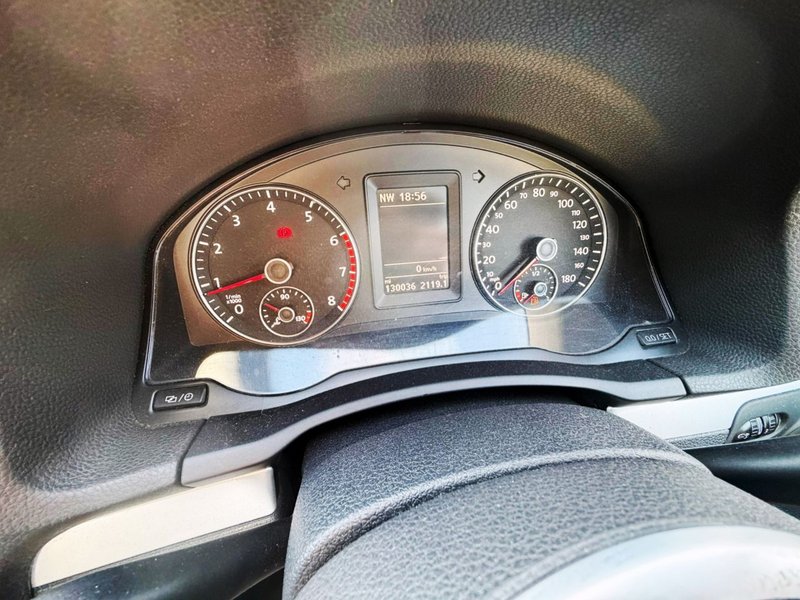 2012 Volkswagen Scirocco in white — photo 13 of 19