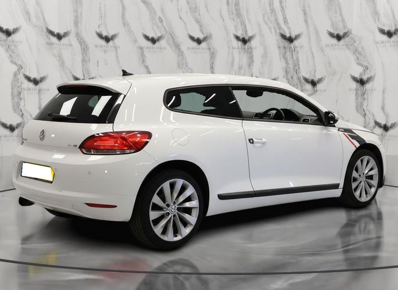 2012 Volkswagen Scirocco in white — photo 5 of 21