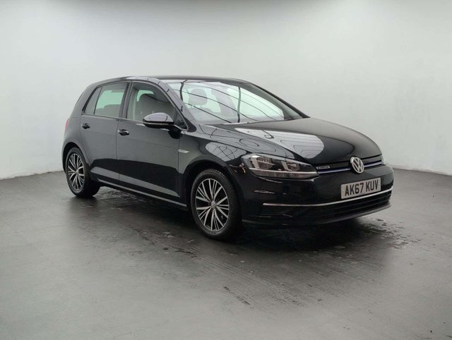 USED 2017 67 VOLKSWAGEN GOLF 1.5 Golf SE Nav TSi Evo 5dr CLICK+COLLECT / HOME DELIVERY