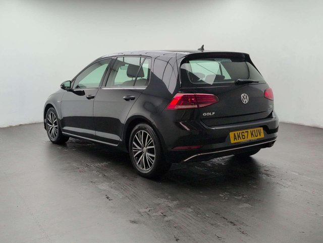 USED 2017 67 VOLKSWAGEN GOLF 1.5 Golf SE Nav TSi Evo 5dr CLICK+COLLECT / HOME DELIVERY