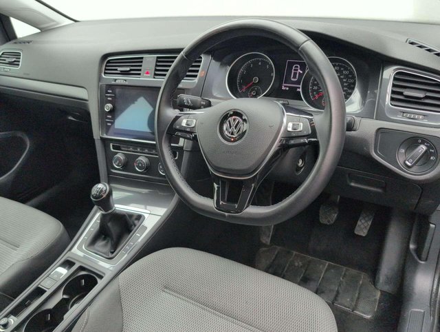 USED 2017 67 VOLKSWAGEN GOLF 1.5 Golf SE Nav TSi Evo 5dr CLICK+COLLECT / HOME DELIVERY