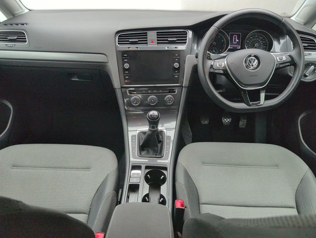 USED 2017 67 VOLKSWAGEN GOLF 1.5 Golf SE Nav TSi Evo 5dr CLICK+COLLECT / HOME DELIVERY