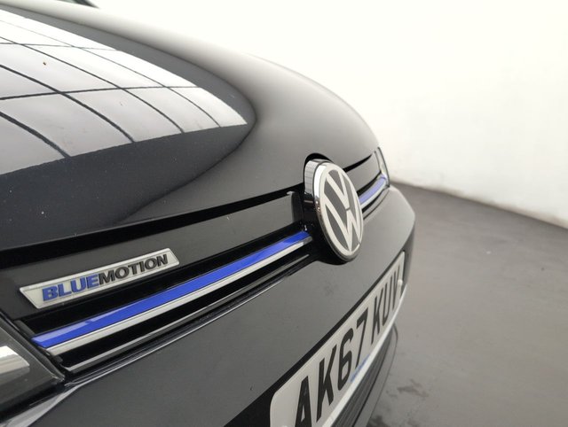 USED 2017 67 VOLKSWAGEN GOLF 1.5 Golf SE Nav TSi Evo 5dr CLICK+COLLECT / HOME DELIVERY