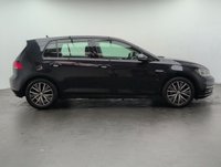 USED 2017 67 VOLKSWAGEN GOLF 1.5 Golf SE Nav TSi Evo 5dr CLICK+COLLECT / HOME DELIVERY