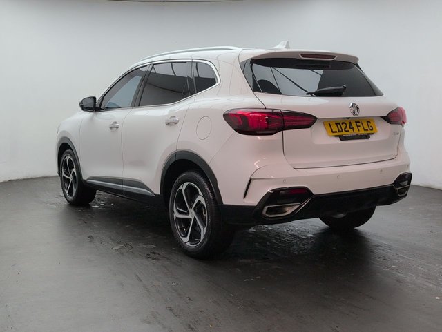 USED 2024 24 MG HS 1.5 MG HS Trophy Semi-Auto 5dr CLICK+COLLECT / HOME DELIVERY