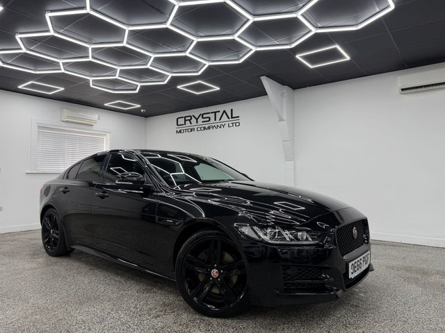 View our Jaguar Xe 2.0d R-Sport Saloon 4dr Diesel Auto AWD Euro 6 (s/s) (180 ps)