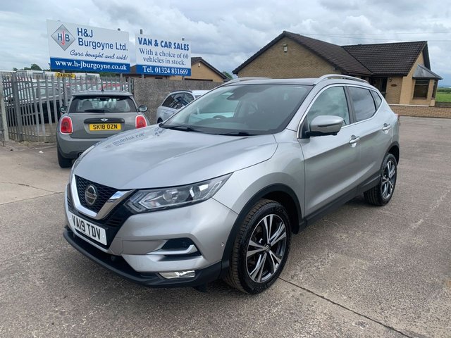 View our NISSAN QASHQAI
