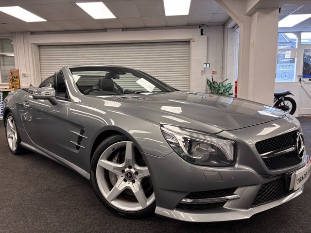 View our Mercedes-Benz Sl range