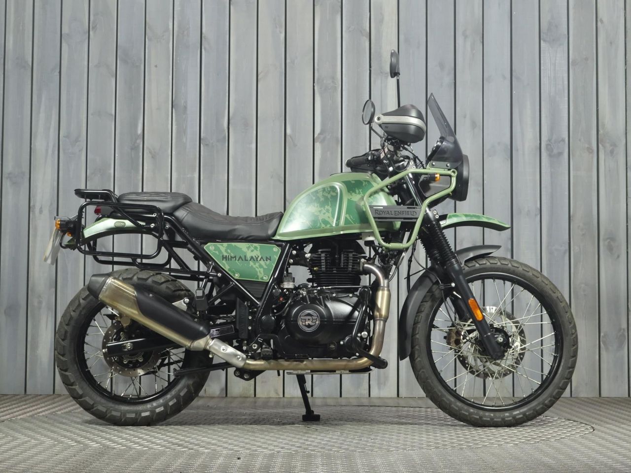 ROYAL ENFIELD Himalayan 411