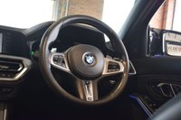 USED 2020 20 BMW 3 SERIES 2.0 320d M Sport Touring 5dr Diesel Auto Euro 6 (s/s) (190 ps) PAN ROOF / HUD / M PERFORMANCE