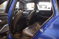 USED 2020 20 BMW 3 SERIES 2.0 320d M Sport Touring 5dr Diesel Auto Euro 6 (s/s) (190 ps) PAN ROOF / HUD / M PERFORMANCE