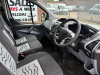 USED 2016 16 FORD TRANSIT CUSTOM 2.2 TDCi 290 Limited Panel Van 5dr Diesel Manual L2 H1 (186 g/km, 123 bhp)**NO VAT**ON SITE FINANCE AVAILABLE** 
