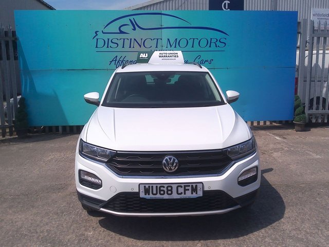 View our VOLKSWAGEN T-ROC